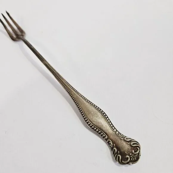 Antique William Adams Eaton Silver Plated Long Olive Pickle Cocktail Fork - Picture 2 of 7